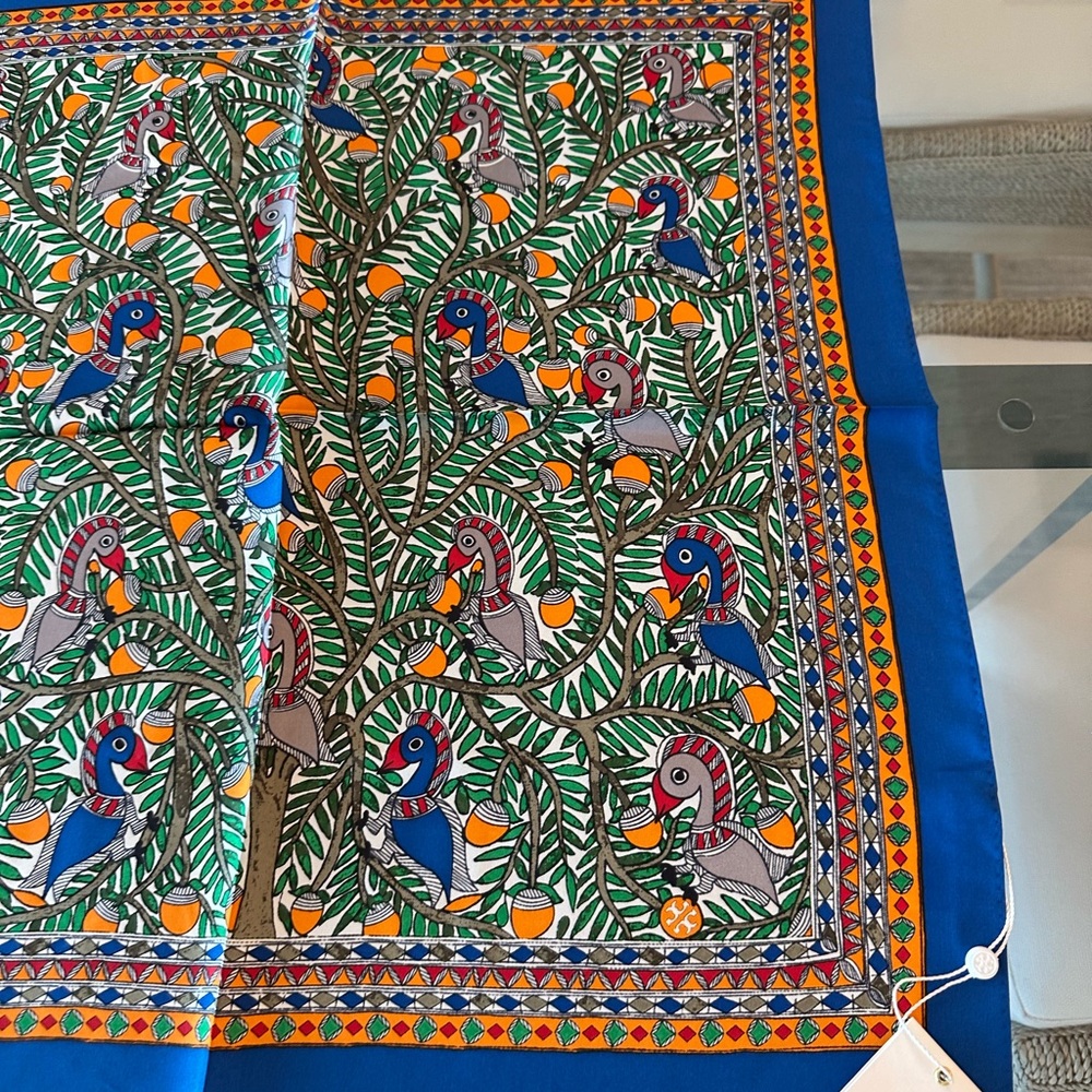Tory Burch - Something Wild Silk Neckerchief courtesy of Green New With Tags - Picture 6 of 12